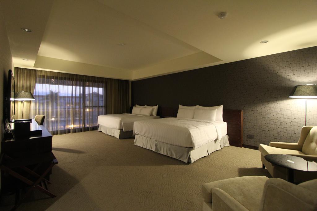 Dozen Park Kenting 墾丁12潛水訓練中心 Bed & Breakfast Luaran gambar