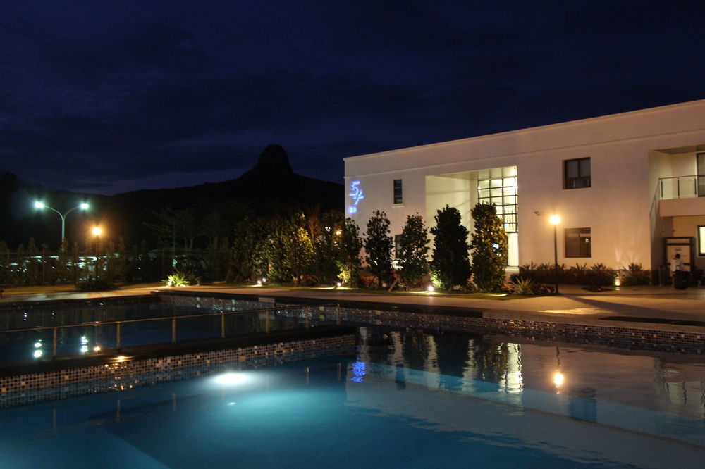 Dozen Park Kenting 墾丁12潛水訓練中心 Bed & Breakfast Luaran gambar